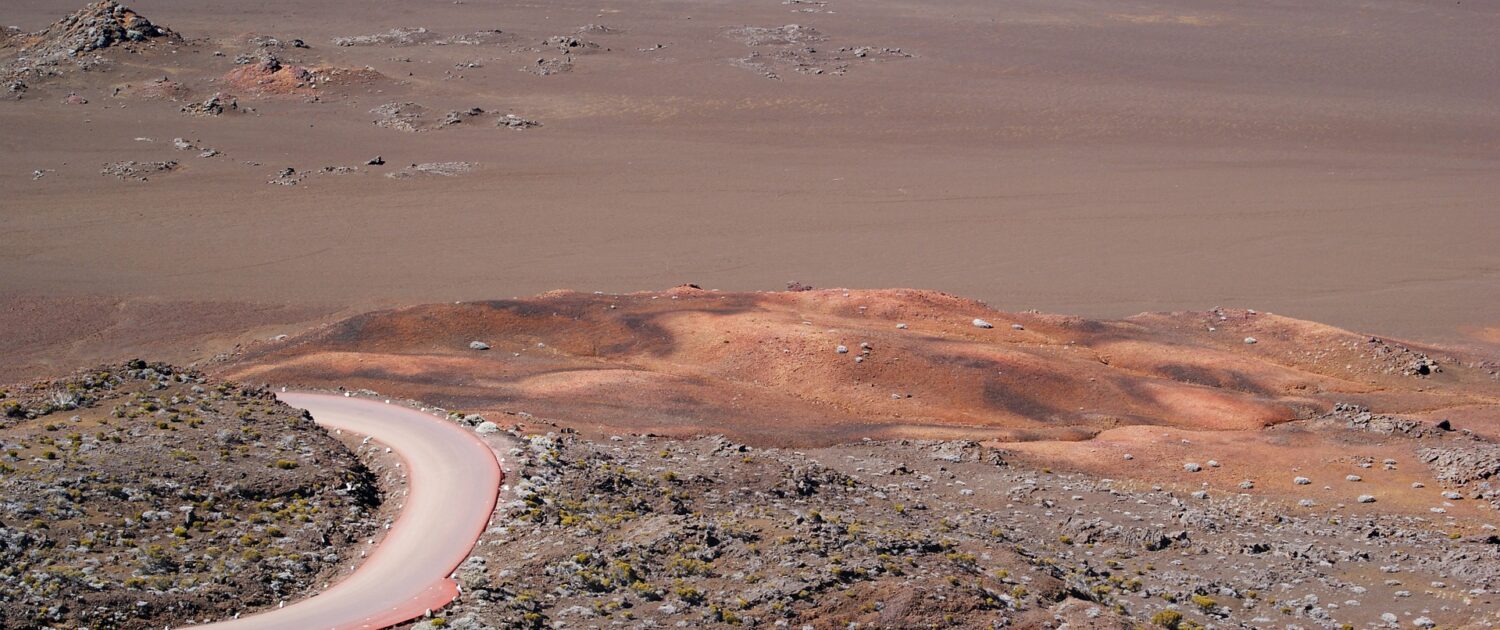 Visitez la Plaine des Sables avec Keylodge, conciergerie saisonnière à la Réunion