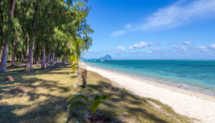 plage flic-en-flac 10 plus belles plages île maurice keylodge location saisonnière