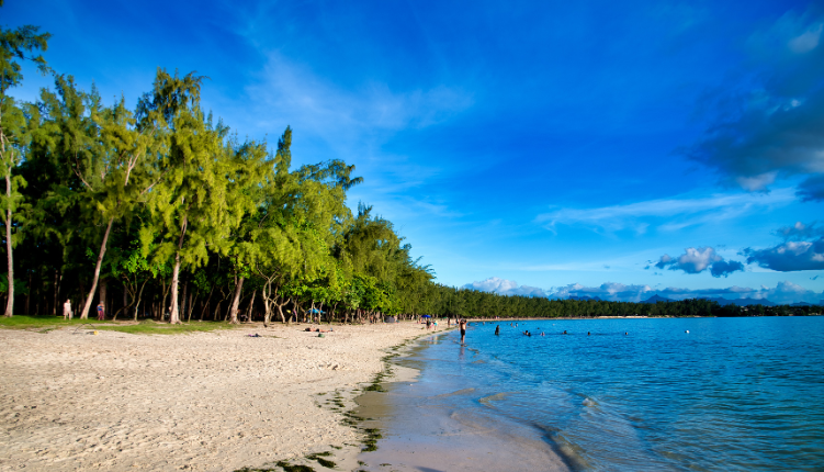 mont-choisy 10 plus belles plages île maurice keylodge location saisonnière