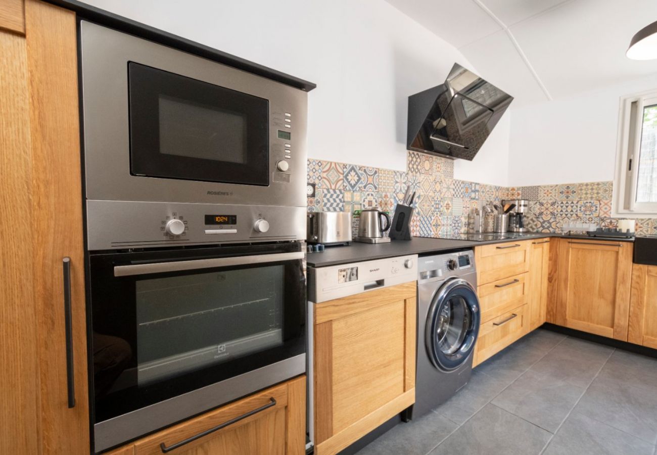 Villa in Saint-Gilles les Bains - Villa La Cabane 3*** - 3 bedrooms - 50m from the beach - St-Gilles les Bains