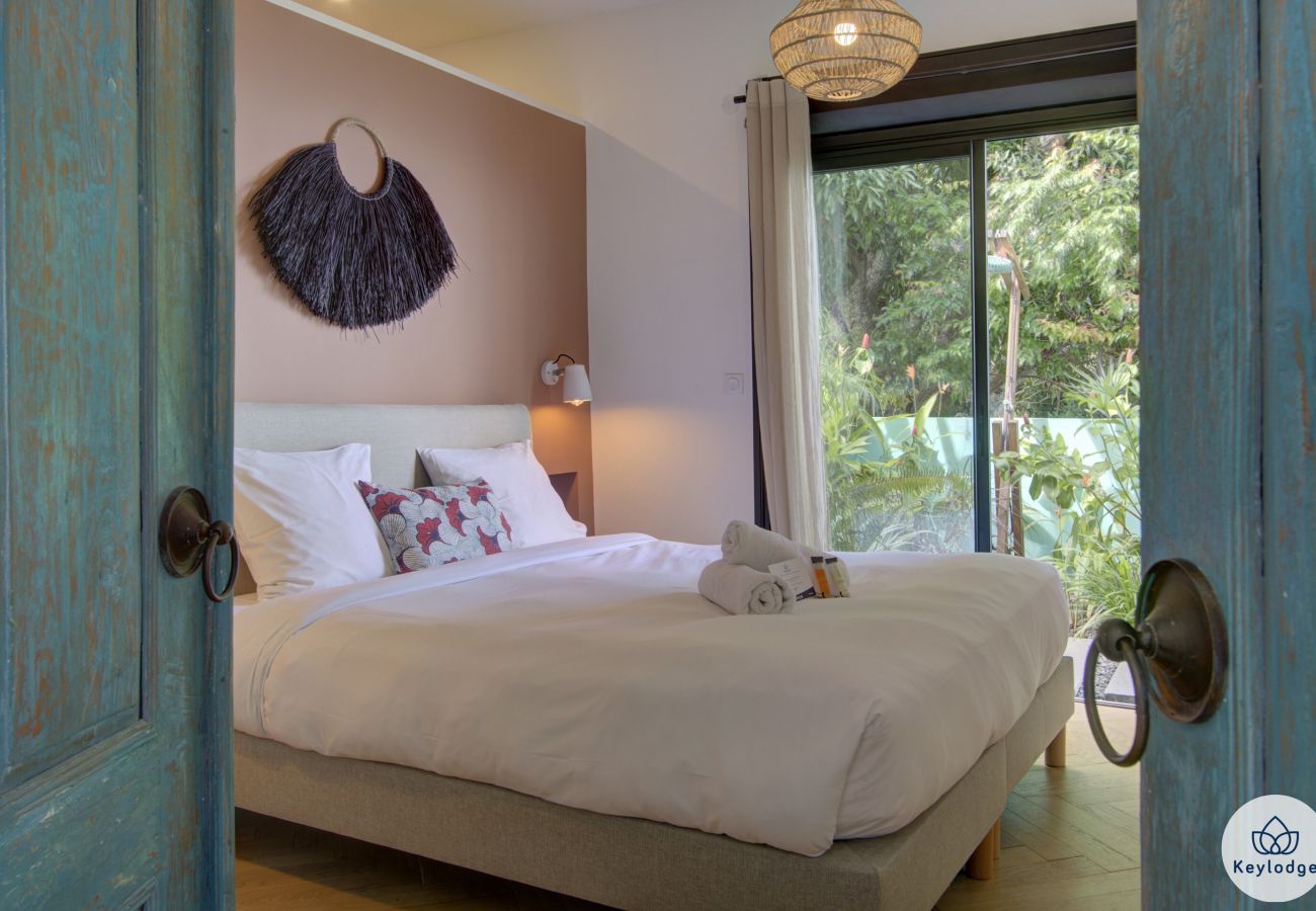 Villa in Saint-Leu - Villa Paloma**** - 140 m2 - Swimming pool - Exceptional view of the ocean - Saint Leu