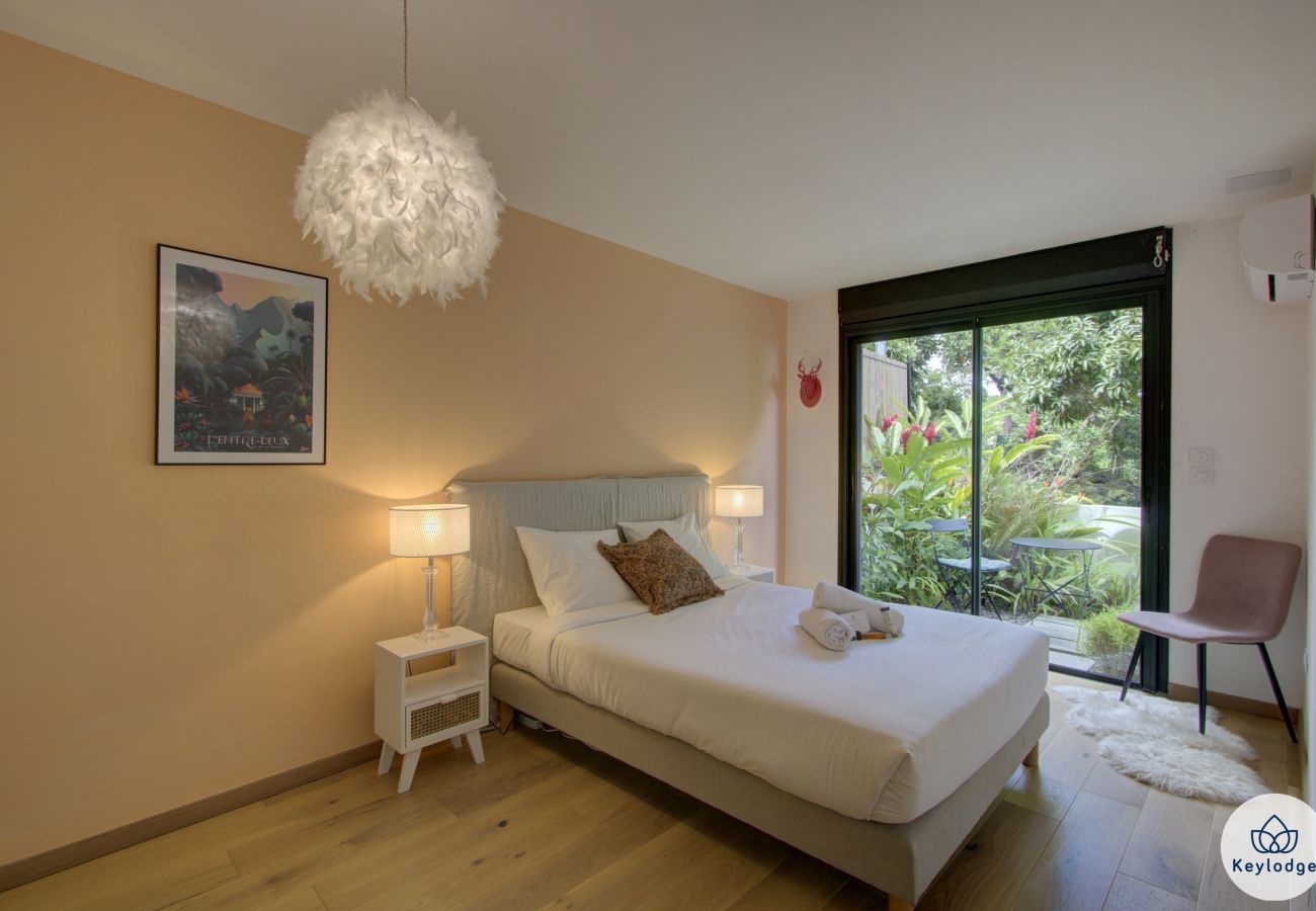 Villa in Saint-Leu - Villa Paloma**** - 140 m2 - Swimming pool - Exceptional view of the ocean - Saint Leu