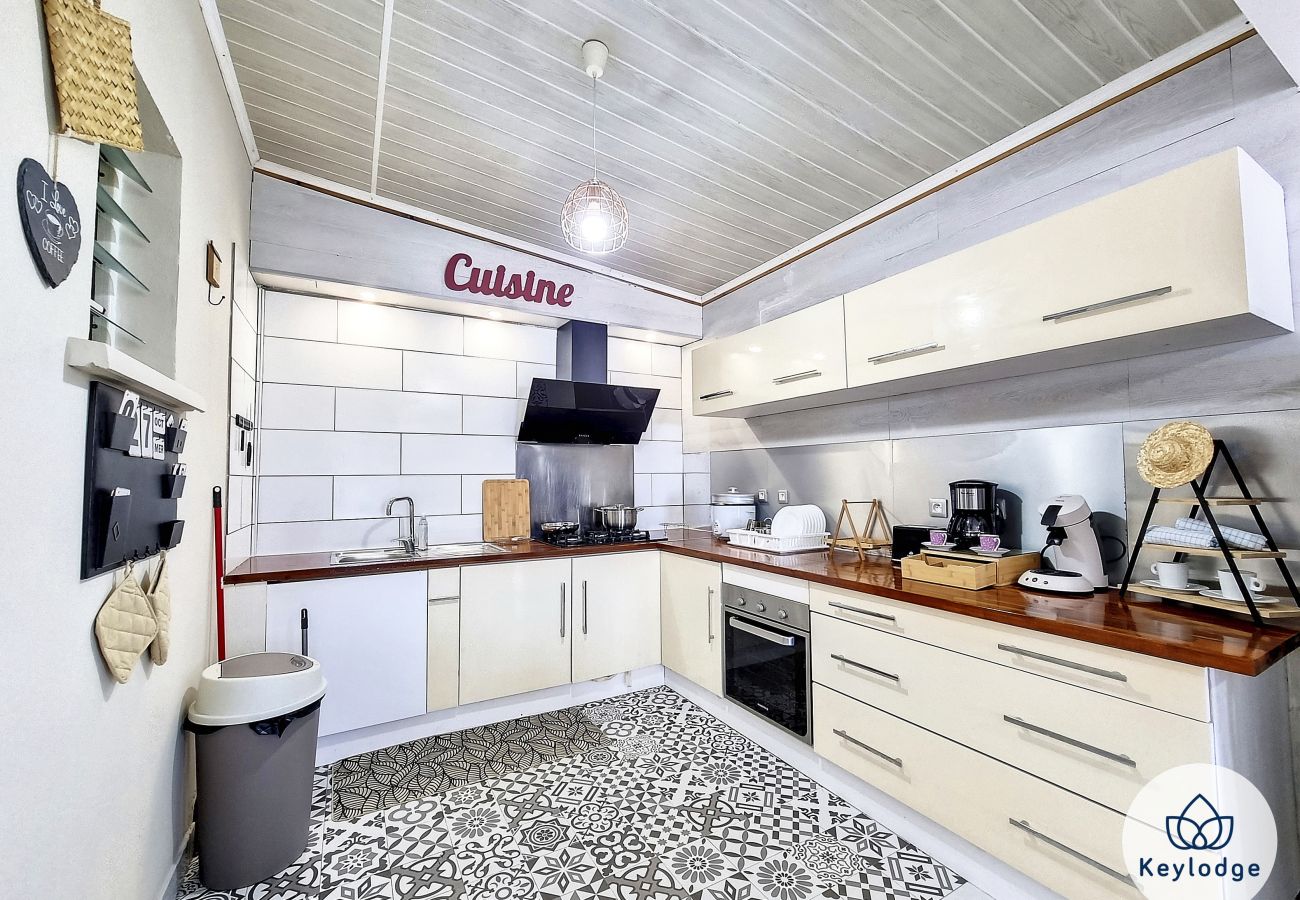 Villa in SAINTE ROSE - Kazolie, 3-bedroom house of 120 m² in Sainte-Rose