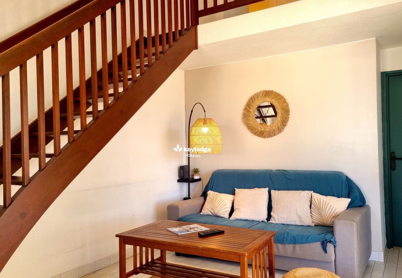 Apartment in Saint-Gilles les Bains - T4 Duplex – La Goélette** - close to center of Saint-Gilles