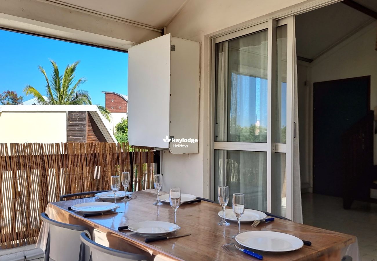 Apartment in Saint-Gilles les Bains - T4 Duplex – La Goélette** - close to center of Saint-Gilles