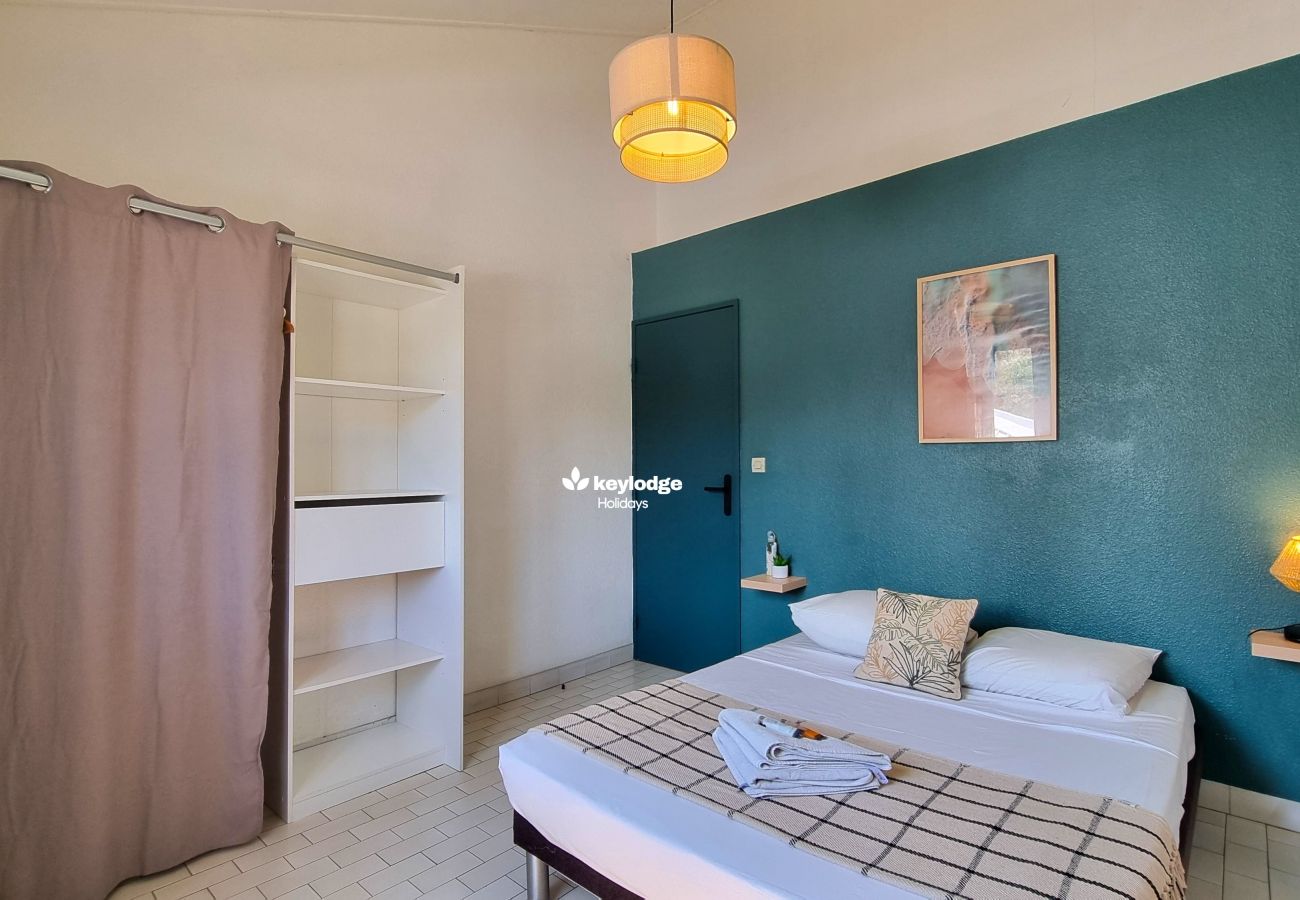 Apartment in Saint-Gilles les Bains - T4 Duplex – La Goélette** - close to center of Saint-Gilles