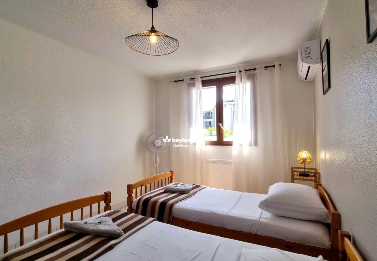 Apartment in Saint-Gilles les Bains - T4 Duplex – La Goélette** - close to center of Saint-Gilles