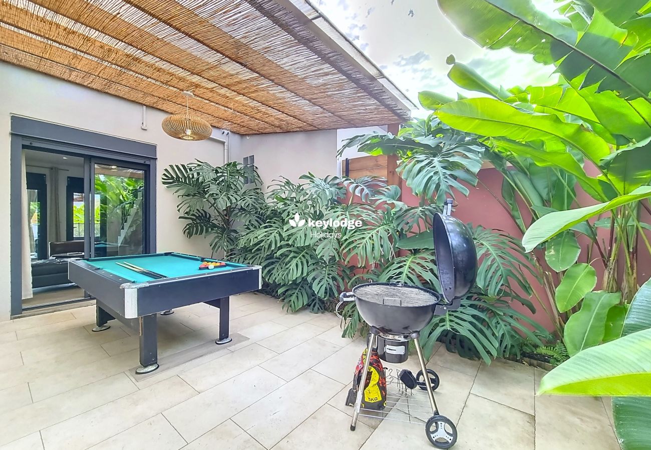 Villa in SAINT-PIERRE - Villa Sihame*** – with swimming pool and billard – Saint-Pierre