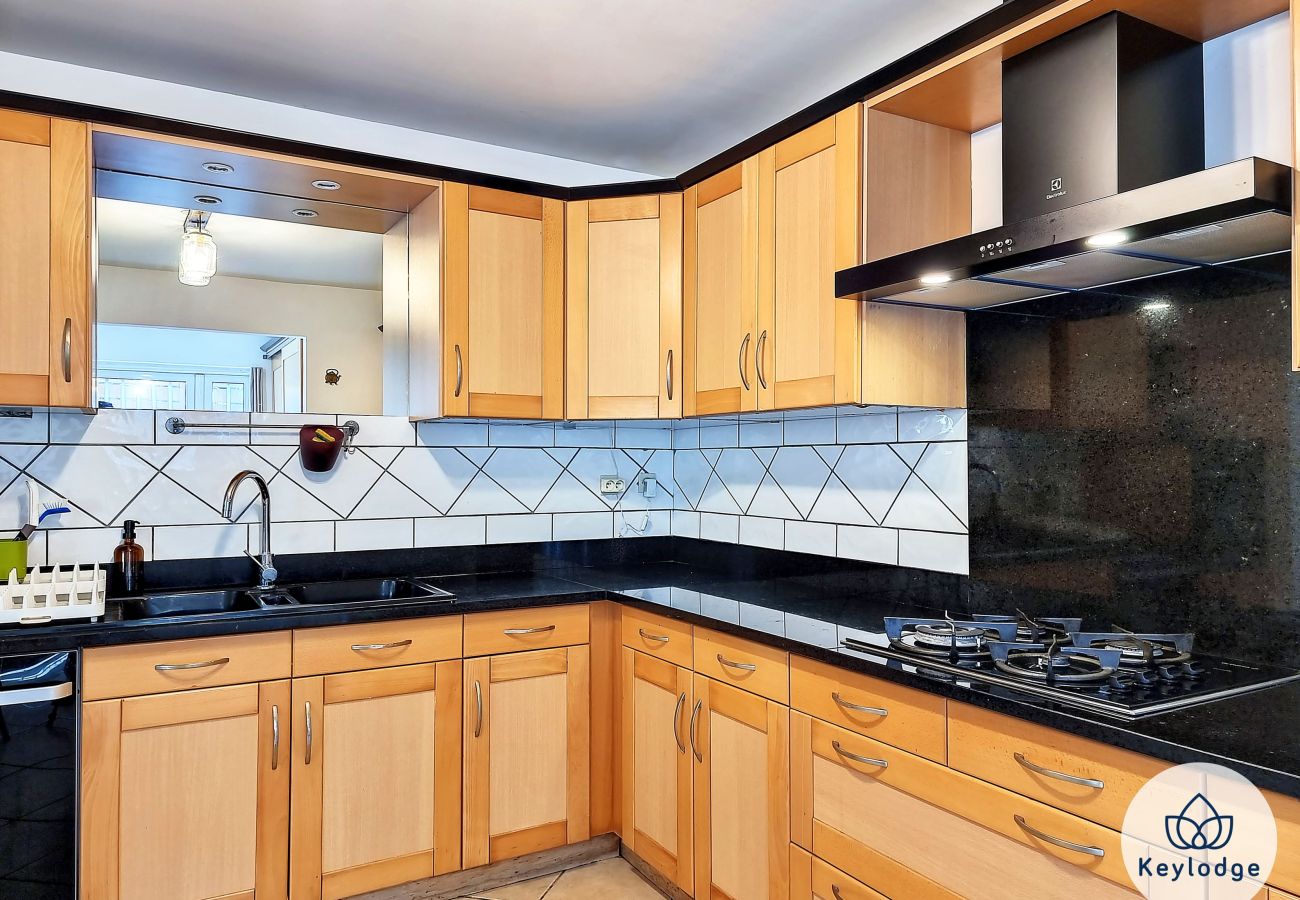 Villa in Saint-Gilles les Hauts - Villa Cadentia*** – 3 bedrooms with swimming pool and sea view – Saint-Gilles les Hauts