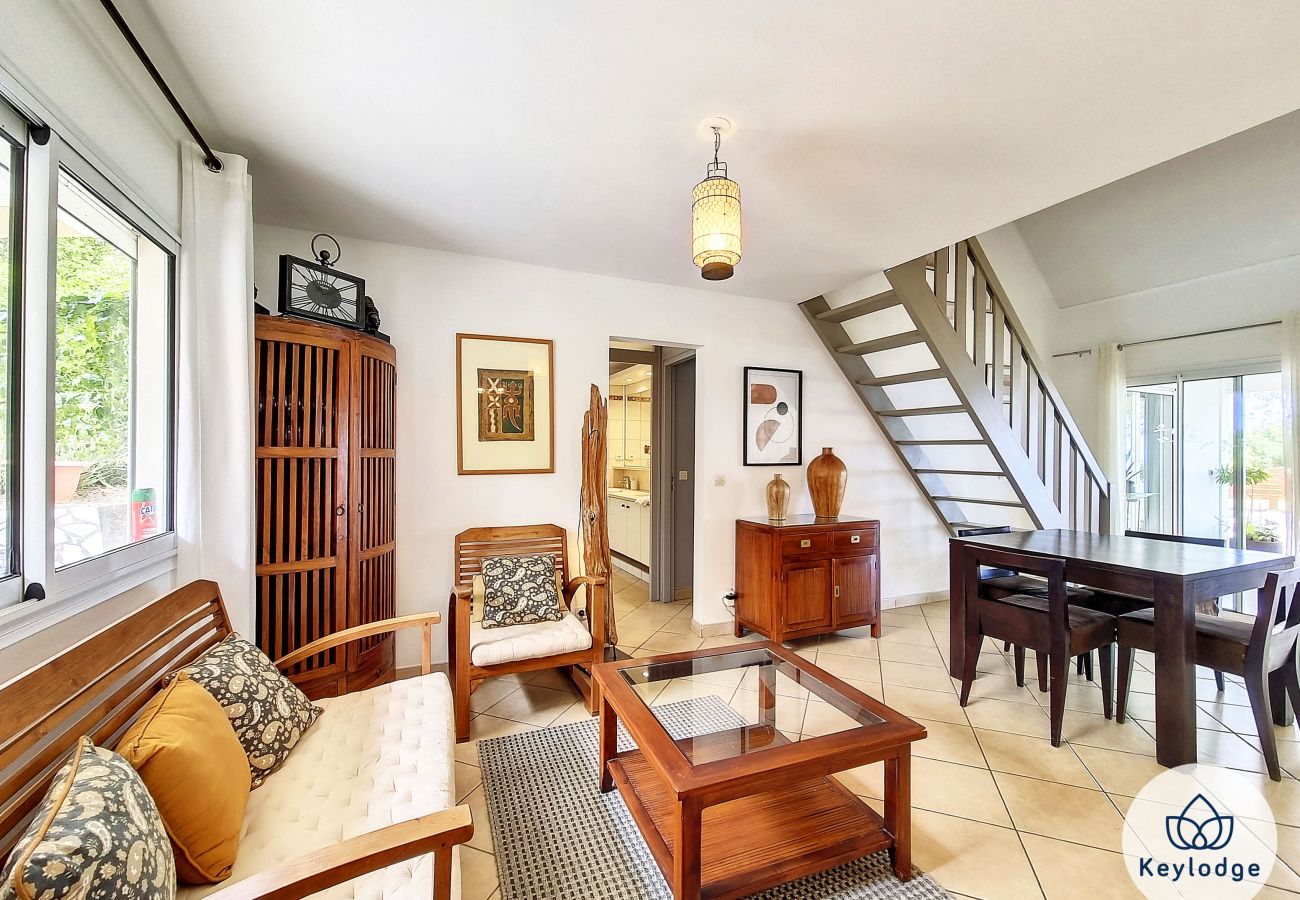Villa in Saint-Gilles les Hauts - Villa Cadentia*** – 3 bedrooms with swimming pool and sea view – Saint-Gilles les Hauts