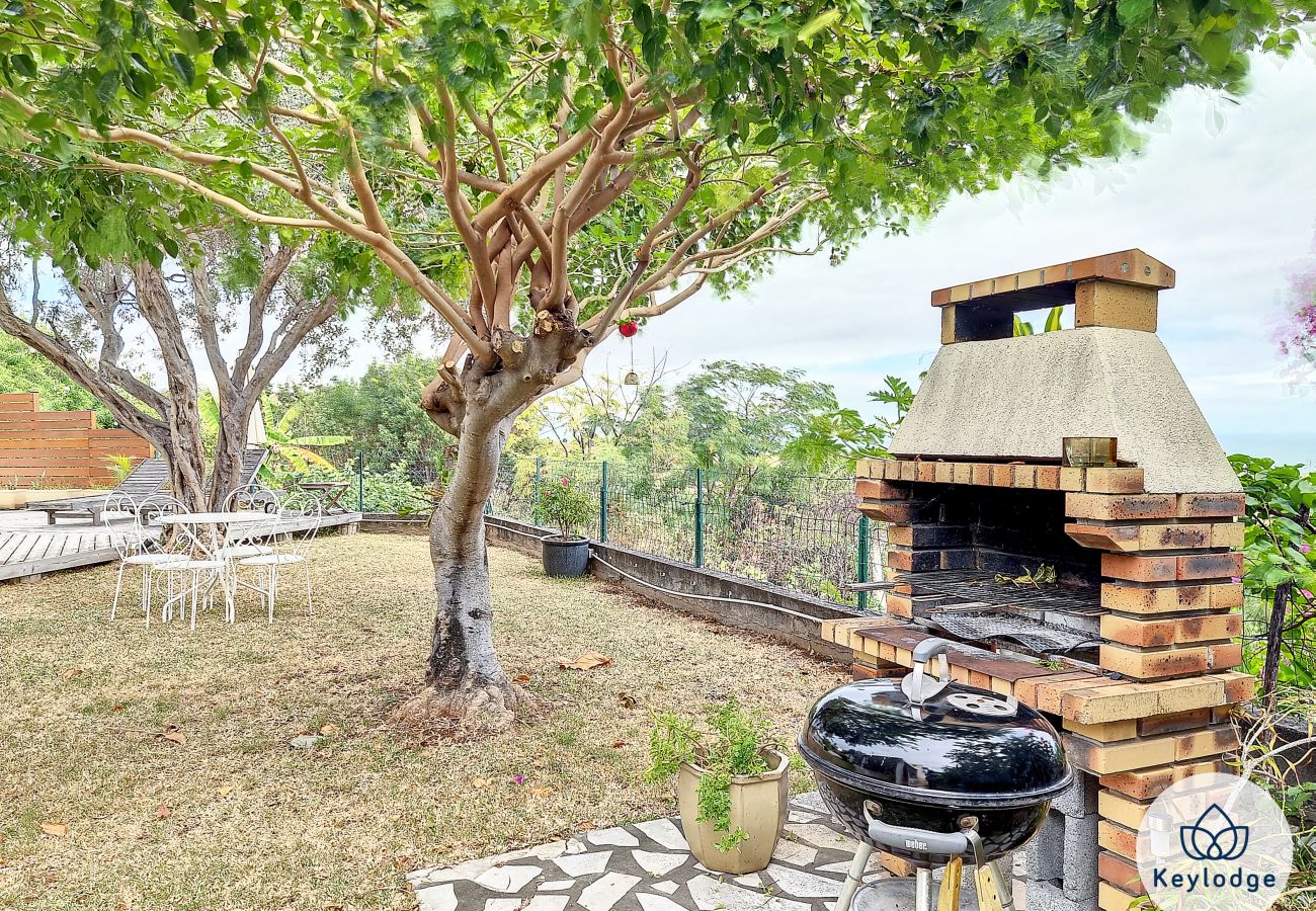 Villa in Saint-Gilles les Hauts - Villa Cadentia*** – 3 bedrooms with swimming pool and sea view – Saint-Gilles les Hauts