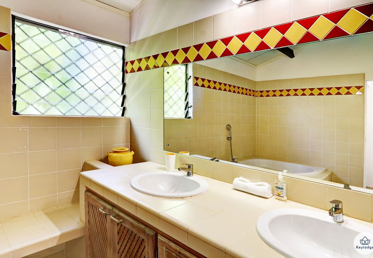 Villa in Saint-Gilles les Bains - Villa Horizon Lagon**** – Heated pool - Seaview – La Saline