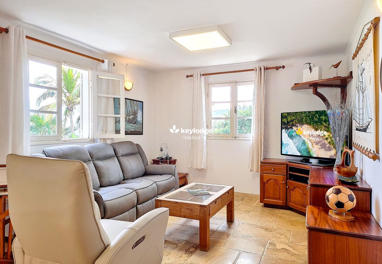 Villa in Saint-Paul - Casa Marine – F3 with Jacuzzi – Saint-Paul