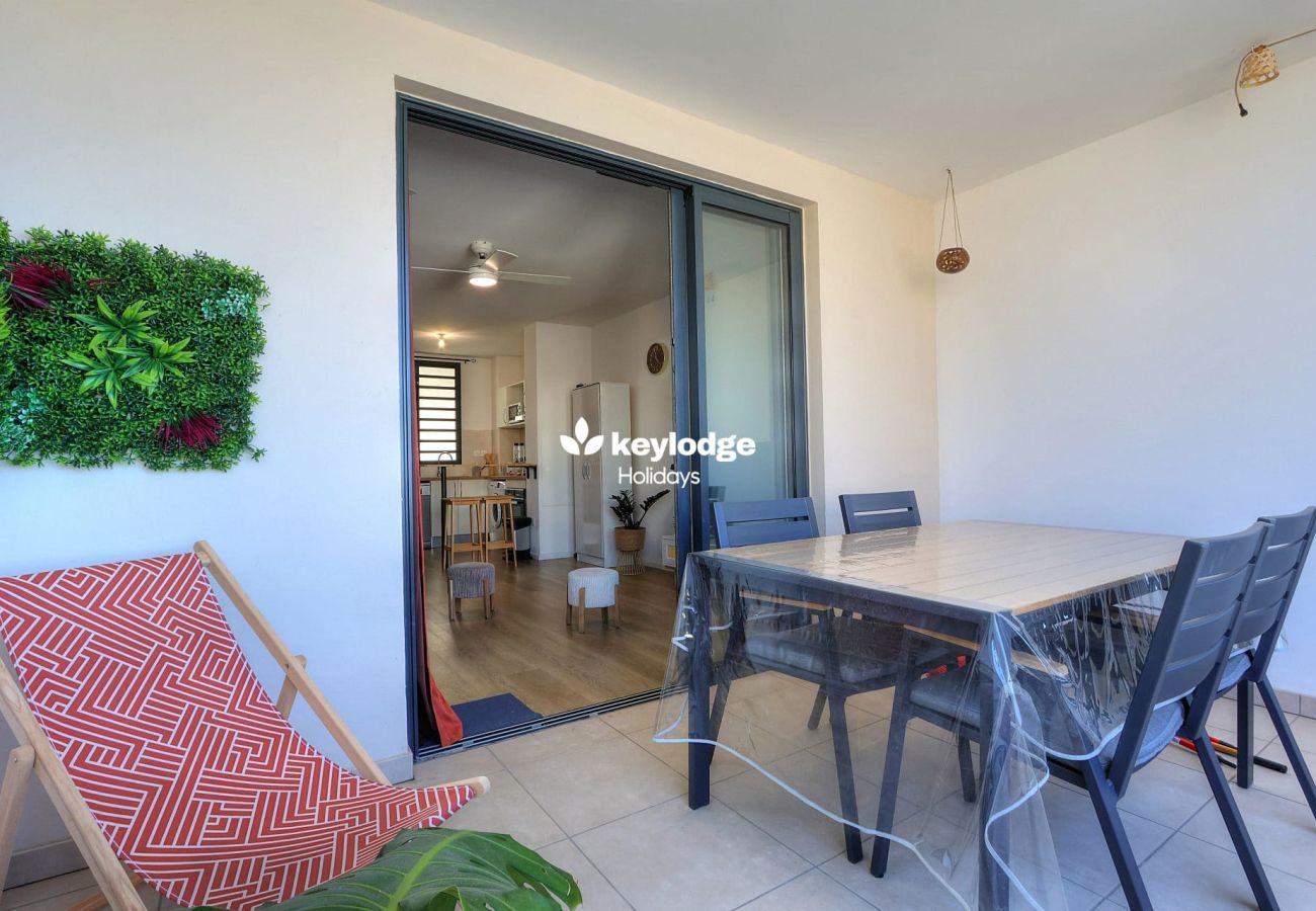 Apartment in Saint-Leu - Milado – T2 with shared pool – St-Leu