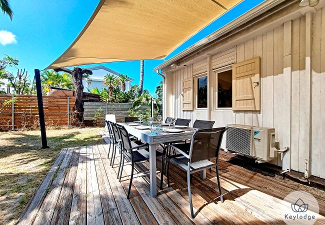 Villa/Dettached house in Saint-Gilles les Bains - Villa La Cabane 3*** - 3 bedrooms -  50m from the beach - St-Gilles les Bains