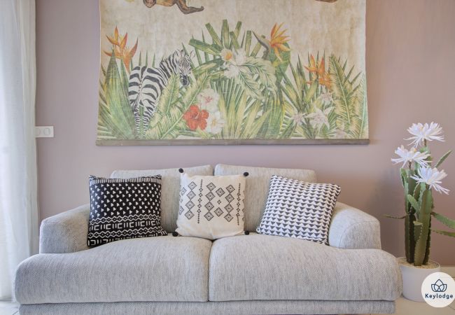 Apartment in Saint-Gilles les Bains - T3 - Infini bleu**** - 63 m2 - ocean view - St-Gilles Apartment in Saint-Gilles les Bains - T3 - Infini bleu**** - 63 m2 - ocean view - St-Gilles