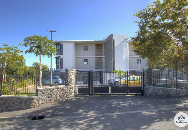 Apartment in Saint-Gilles les Bains - T3 - Infini bleu**** - 63 m2 - ocean view - St-Gilles Apartment in Saint-Gilles les Bains - T3 - Infini bleu**** - 63 m2 - ocean view - St-Gilles