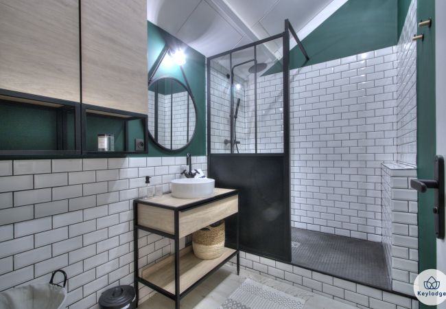 Apartment in Saint-Gilles les Bains - Duplex T2 - Petit-Duc - 44 m2 - terrace - St-Gilles les Bains Apartment in Saint-Gilles les Bains - Duplex T2 - Petit-Duc - 44 m2 - terrace - St-Gilles les Bains