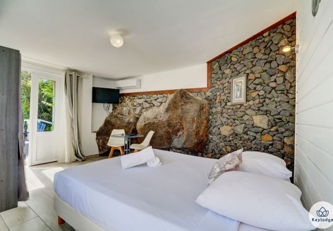 Studio in Saint Pierre - T1 – Perl’Ocean 3***- 24 m2 – swimming pool - Saint-Pierre Studio in Saint Pierre - T1 – Perl’Ocean 3***- 24 m2 – swimming pool - Saint-Pierre