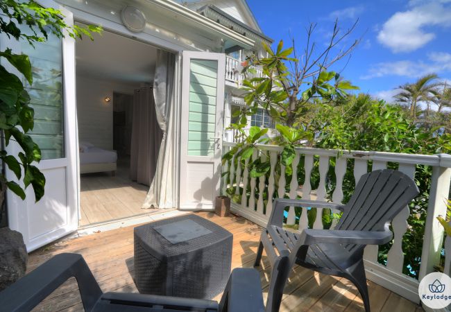 Studio in Saint Pierre - T1 – Perl’Ocean 3***- 24 m2 – swimming pool - Saint-Pierre Studio in Saint Pierre - T1 – Perl’Ocean 3***- 24 m2 – swimming pool - Saint-Pierre