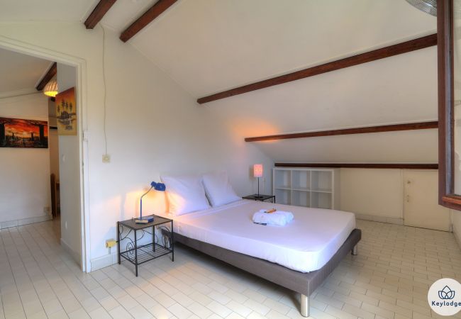 Apartment in Saint-Gilles les Bains - T4 Duplex – La Goélette** - close to center of Saint-Gilles Apartment in Saint-Gilles les Bains - T4 Duplex – La Goélette** - close to center of Saint-Gilles