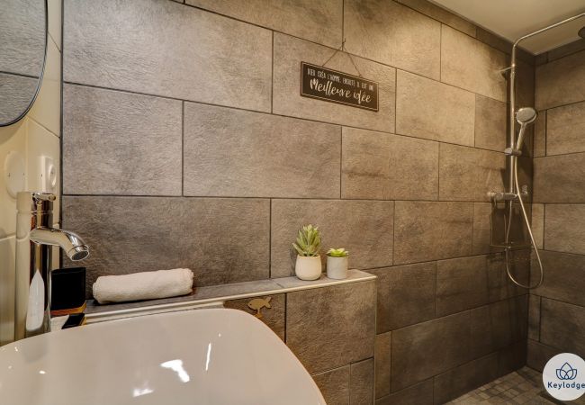 Apartment in Saint Denis - T2 – Le Céladon*** – Close to center of Saint-Denis Apartment in Saint Denis - T2 – Le Céladon*** – Close to center of Saint-Denis