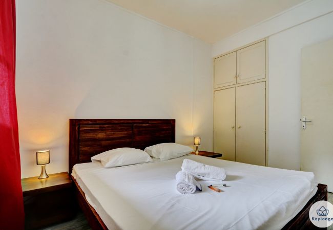 Apartment in Saint Denis - T3 –Duplex Moringue**– close to center of Saint-Denis Apartment in Saint Denis - T3 –Duplex Moringue**– close to center of Saint-Denis