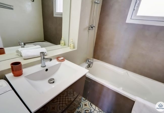 Apartment in Saint-Gilles les Bains - T4 - Le Cap Ouest*** - 90 m2 - La Saline-Les-Bains Apartment in Saint-Gilles les Bains - T4 - Le Cap Ouest*** - 90 m2 - La Saline-Les-Bains