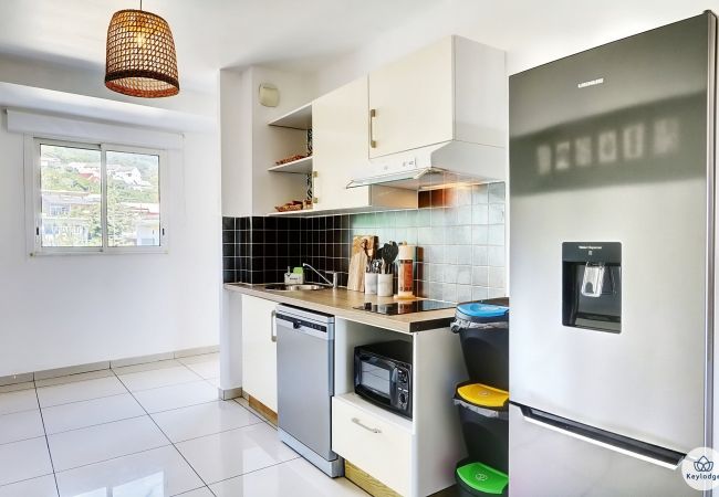 Apartment in Saint Denis - T2 – L’Iris** – Close to Saint-Denis dowtown Apartment in Saint Denis - T2 – L’Iris** – Close to Saint-Denis dowtown