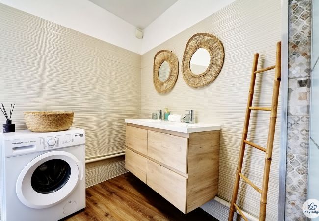 Apartment in Saint Denis - T2 – L’Iris** – Close to Saint-Denis dowtown Apartment in Saint Denis - T2 – L’Iris** – Close to Saint-Denis dowtown