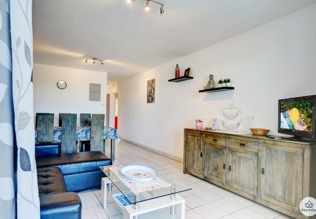 Apartment in Saint-Gilles les Bains - Aigrettes 32 - T2 - 49 m2 -Saint Gilles Les Bains Apartment in Saint-Gilles les Bains - Aigrettes 32 - T2 - 49 m2 -Saint Gilles Les Bains