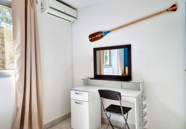 Apartment in Saint-Gilles les Bains - T2 - Ti Paradis***– 47 m2 – Saint-Gilles-Les-Bains Apartment in Saint-Gilles les Bains - T2 - Ti Paradis***– 47 m2 – Saint-Gilles-Les-Bains