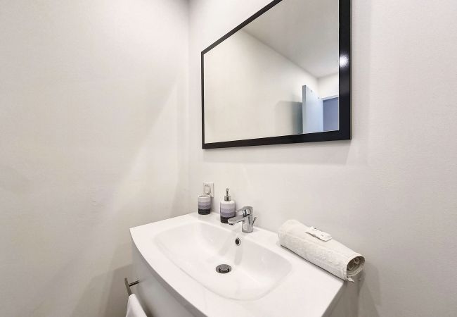 Apartment in Saint-Gilles les Bains - T2 - Ti Paradis***– 47 m2 – Saint-Gilles-Les-Bains Apartment in Saint-Gilles les Bains - T2 - Ti Paradis***– 47 m2 – Saint-Gilles-Les-Bains