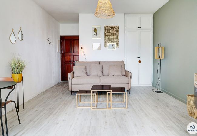 Studio in Saint Denis - Le Baryton - Studio - 32 m2 - Saint-Denis Studio in Saint Denis - Le Baryton - Studio - 32 m2 - Saint-Denis
