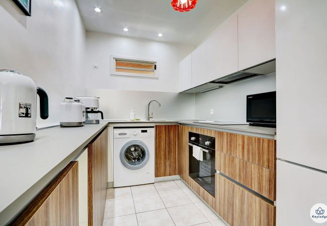 Apartment in Saint-Gilles les Bains - T2 – Le Léopardi*** – close to the lagoon of La Saline-les-Bains Apartment in Saint-Gilles les Bains - T2 – Le Léopardi*** – close to the lagoon of La Saline-les-Bains