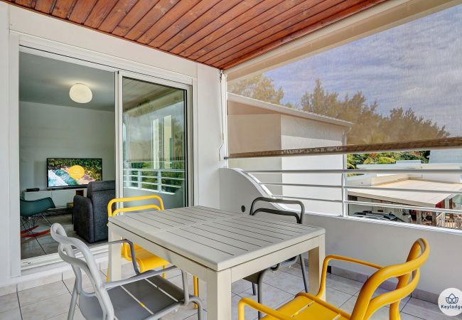 Apartment in Saint-Gilles les Bains - T2 – Le Léopardi*** – close to the lagoon of La Saline-les-Bains Apartment in Saint-Gilles les Bains - T2 – Le Léopardi*** – close to the lagoon of La Saline-les-Bains
