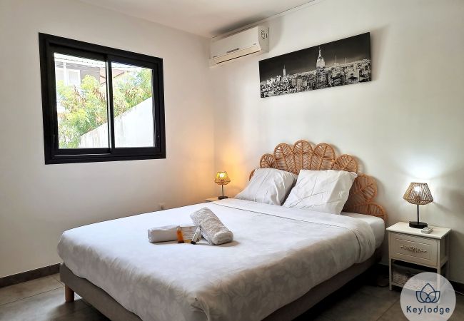  in Saint Denis - T3 – Le Waikiki – Close to center of Saint-Denis