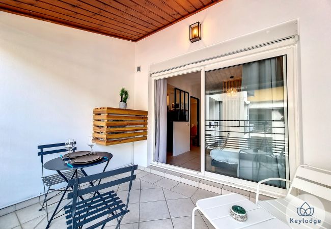 Studio in Saint Denis - Studio – La Riviera - Saint-Denis  Studio in Saint Denis - Studio – La Riviera - Saint-Denis