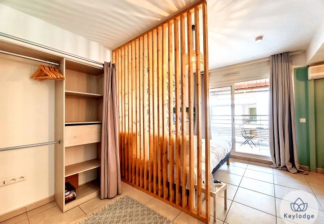 Studio in Saint Denis - Studio – La Riviera - Saint-Denis  Studio in Saint Denis - Studio – La Riviera - Saint-Denis