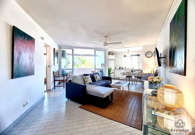Apartment in Saint-Gilles les Bains - T3 Perle d’été*** – 72 m² –   in heart of Saint-Gilles centre Apartment in Saint-Gilles les Bains - T3 Perle d’été*** – 72 m² –   in heart of Saint-Gilles centre