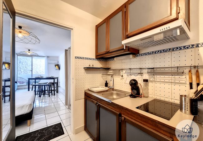 Studio in Saint-Gilles les Bains - Nice Days*** – 32 m² – Boucan canot Studio in Saint-Gilles les Bains - Nice Days*** – 32 m² – Boucan canot