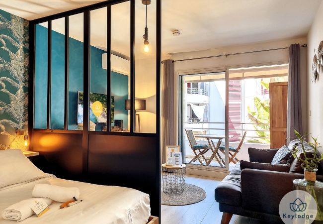 Studio in Saint Denis - Studio bis – Manoa**- 25 m² - Saint-Denis  Studio in Saint Denis - Studio bis – Manoa**- 25 m² - Saint-Denis