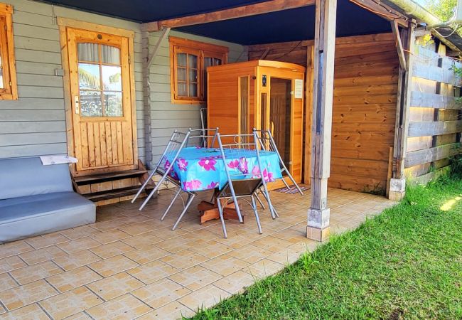 Bungalow in SAINT-LOUIS - Jardin de Montplaisir - Scheffléra – 25m² bungalow with mountain view – Saint-Louis Bungalow in SAINT-LOUIS - Jardin de Montplaisir - Scheffléra – 25m² bungalow with mountain view – Saint-Louis