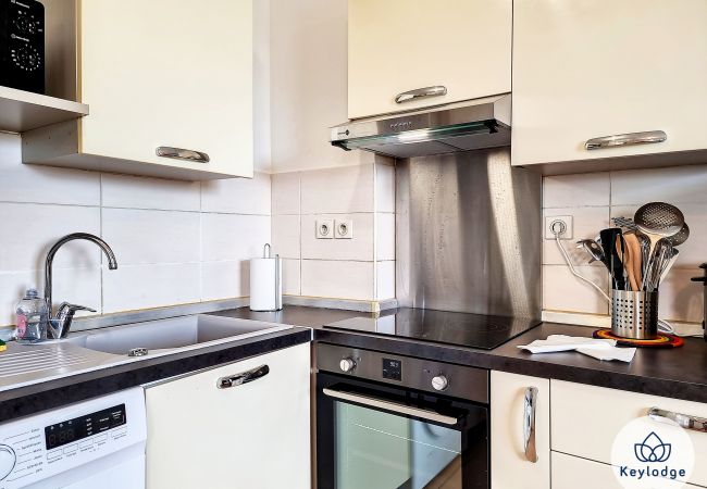 Apartment in Saint Denis - T2 – Louise - 50 m² - Close to Saint-Denis centre Apartment in Saint Denis - T2 – Louise - 50 m² - Close to Saint-Denis centre