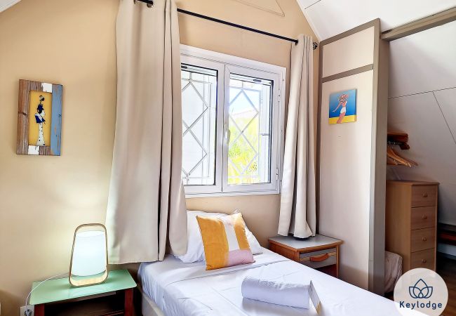 House in Saint-Gilles les Hauts - Villa Cadentia*** – 3 bedrooms with swimming pool and sea view – Saint-Gilles les Hauts House in Saint-Gilles les Hauts - Villa Cadentia*** – 3 bedrooms with swimming pool and sea view – Saint-Gilles les Hauts