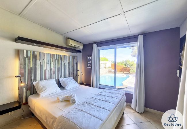 House in Saint-Gilles les Hauts - Villa Cadentia*** – 3 bedrooms with swimming pool and sea view – Saint-Gilles les Hauts House in Saint-Gilles les Hauts - Villa Cadentia*** – 3 bedrooms with swimming pool and sea view – Saint-Gilles les Hauts