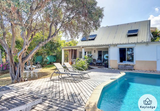 House in Saint-Gilles les Hauts - Villa Cadentia*** – 3 bedrooms with swimming pool and sea view – Saint-Gilles les Hauts House in Saint-Gilles les Hauts - Villa Cadentia*** – 3 bedrooms with swimming pool and sea view – Saint-Gilles les Hauts