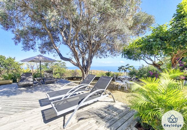 House in Saint-Gilles les Hauts - Villa Cadentia*** – 3 bedrooms with swimming pool and sea view – Saint-Gilles les Hauts House in Saint-Gilles les Hauts - Villa Cadentia*** – 3 bedrooms with swimming pool and sea view – Saint-Gilles les Hauts