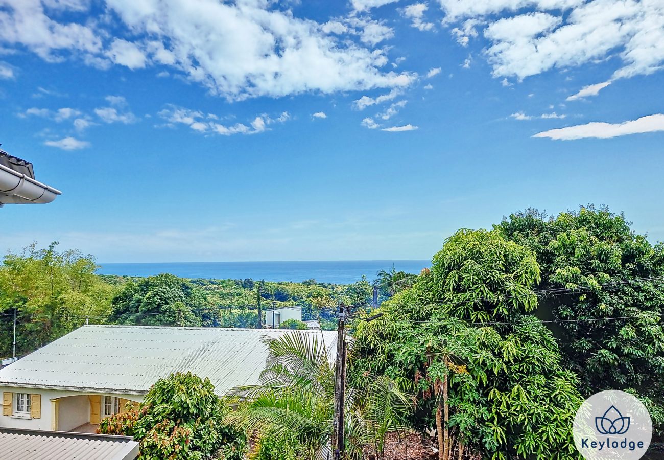 Villa in SAINTE ROSE - Kazolie, 3-bedroom house of 120 m² in Sainte-Rose
