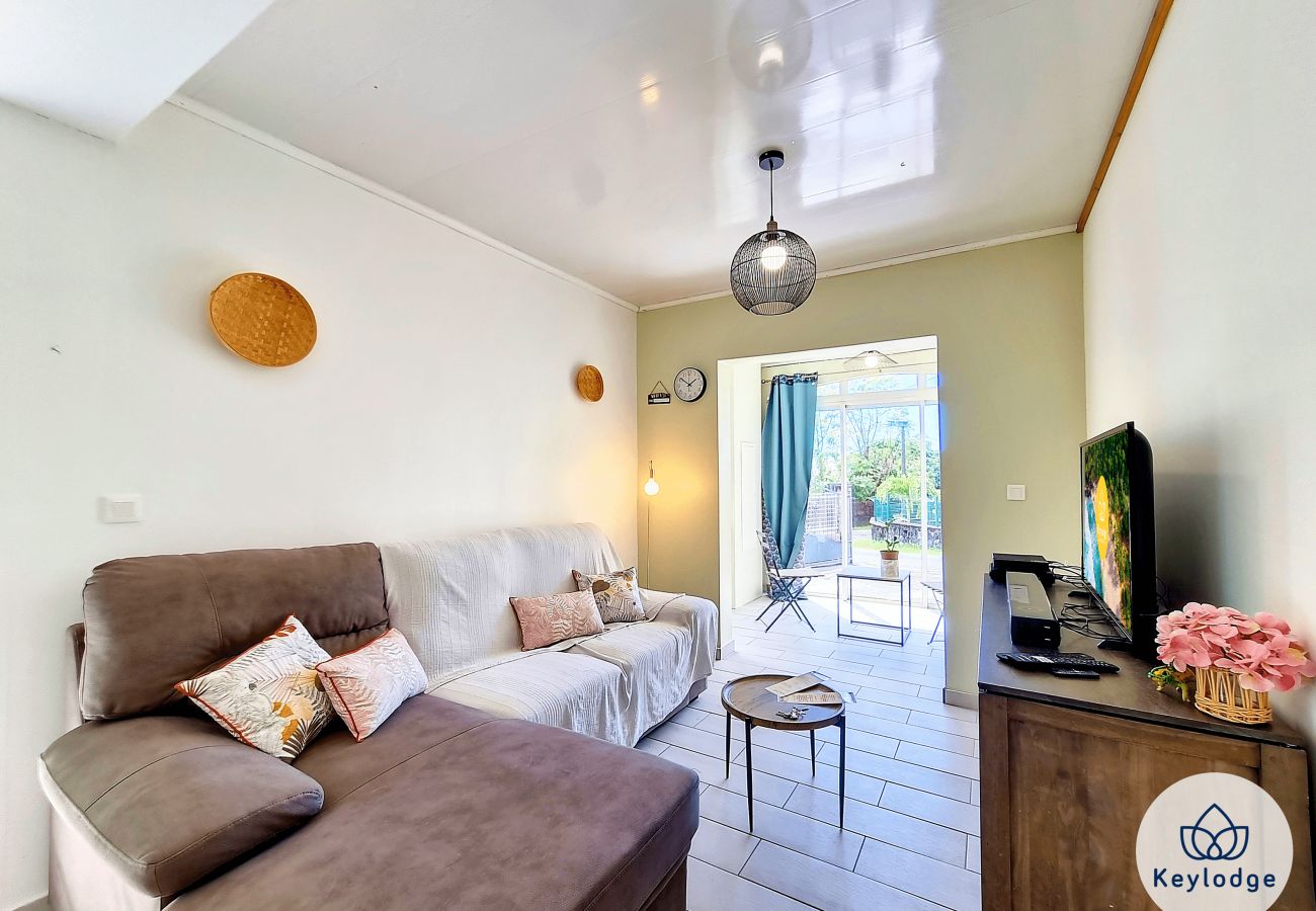 Villa in SAINTE ROSE - Kazolie, 3-bedroom house of 120 m² in Sainte-Rose